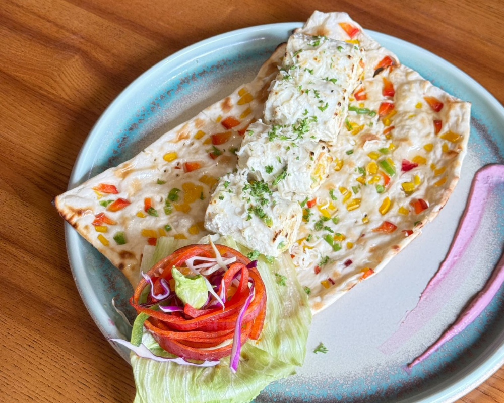 Dining with Bar in Daman