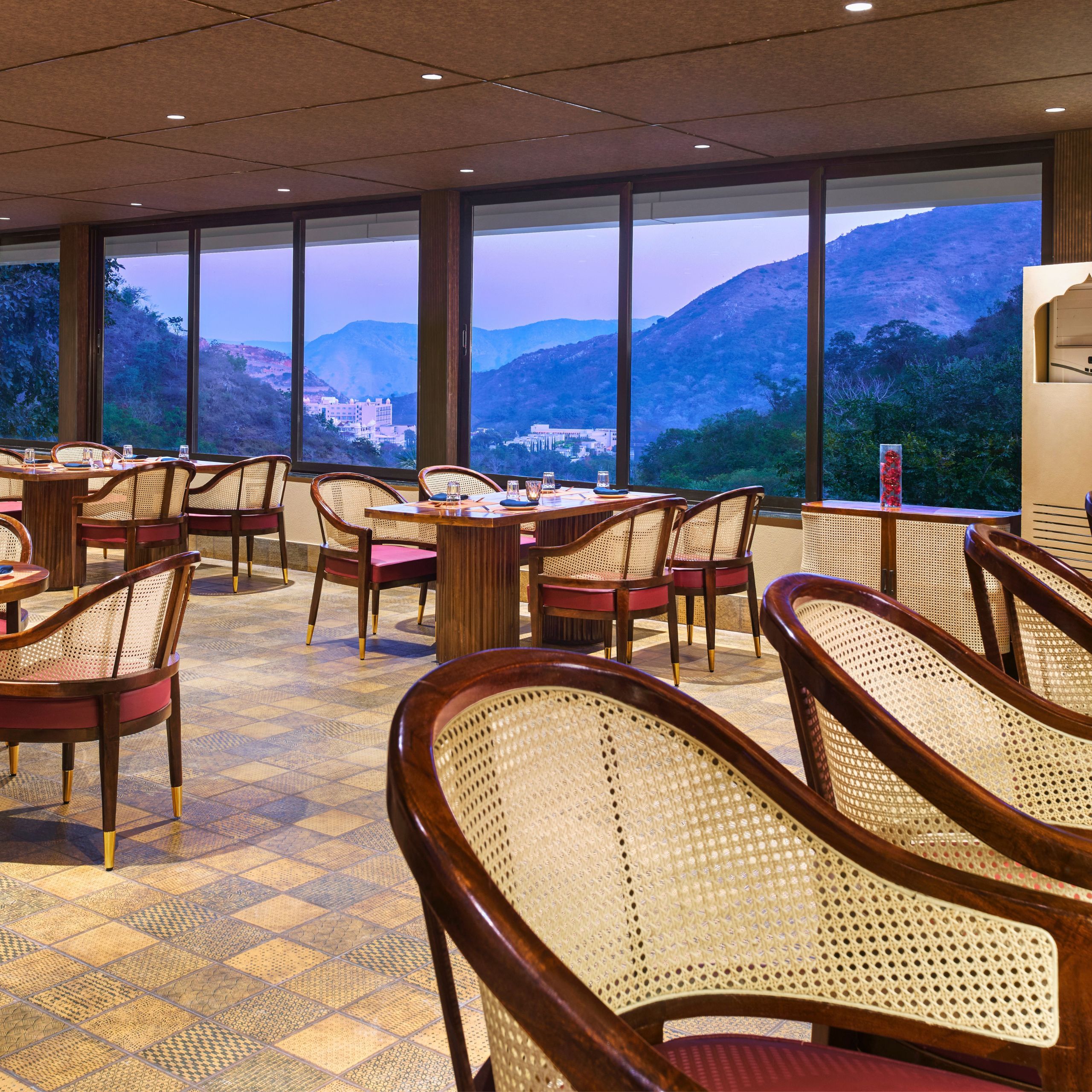 Amenities Images_2560 px x 2560 px  - 20