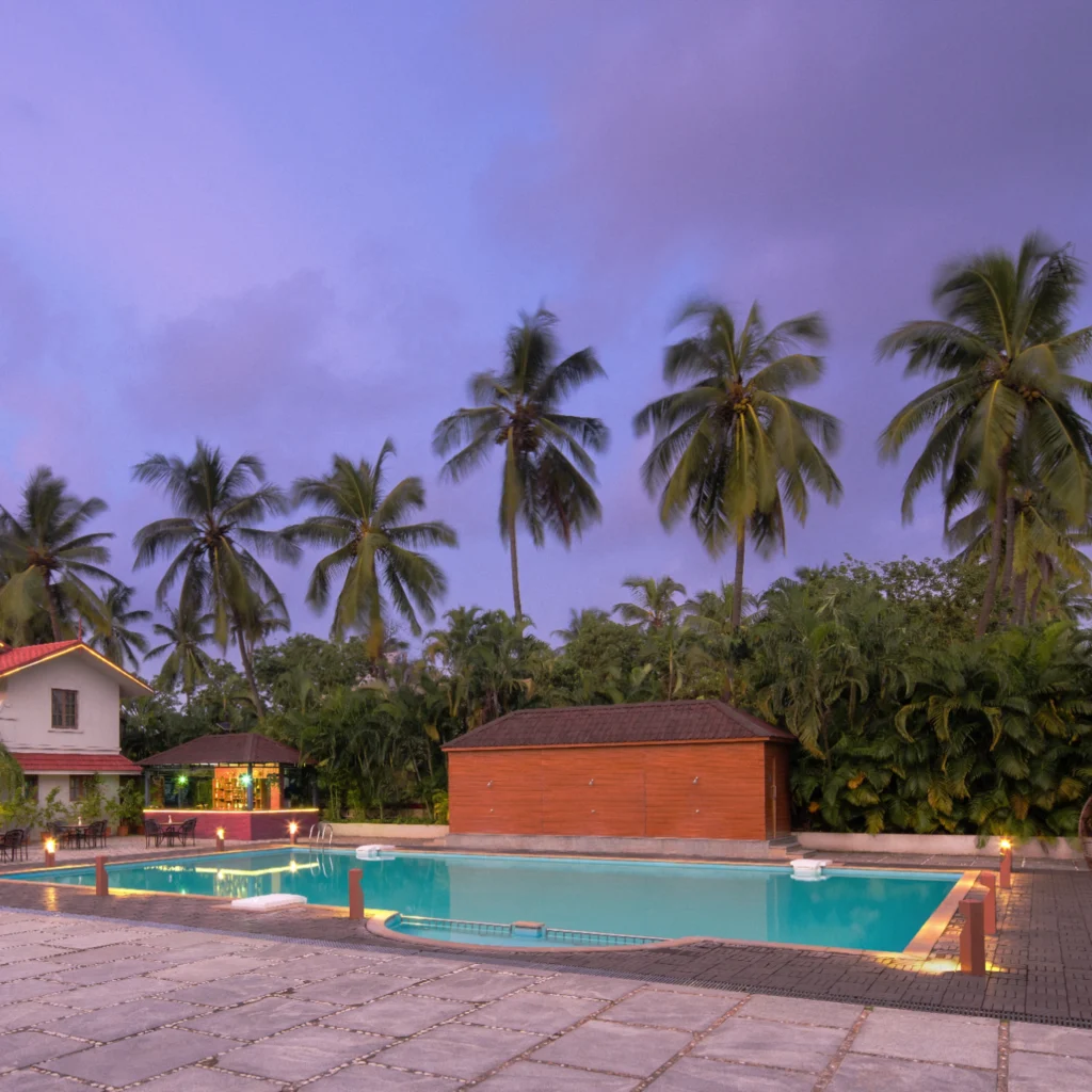 32-Pool_Evening