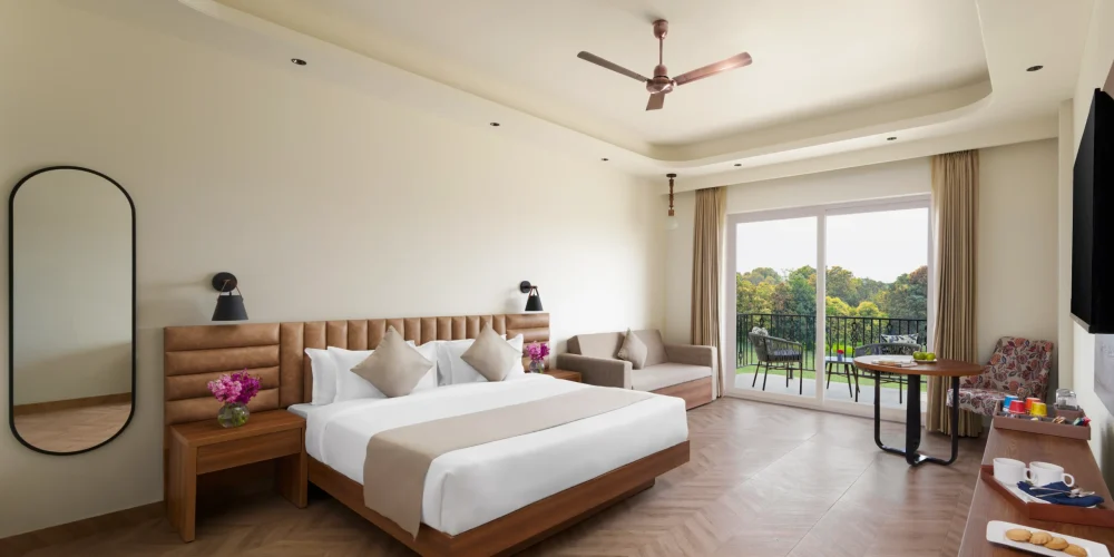 Premium Plunge Pool Room 1